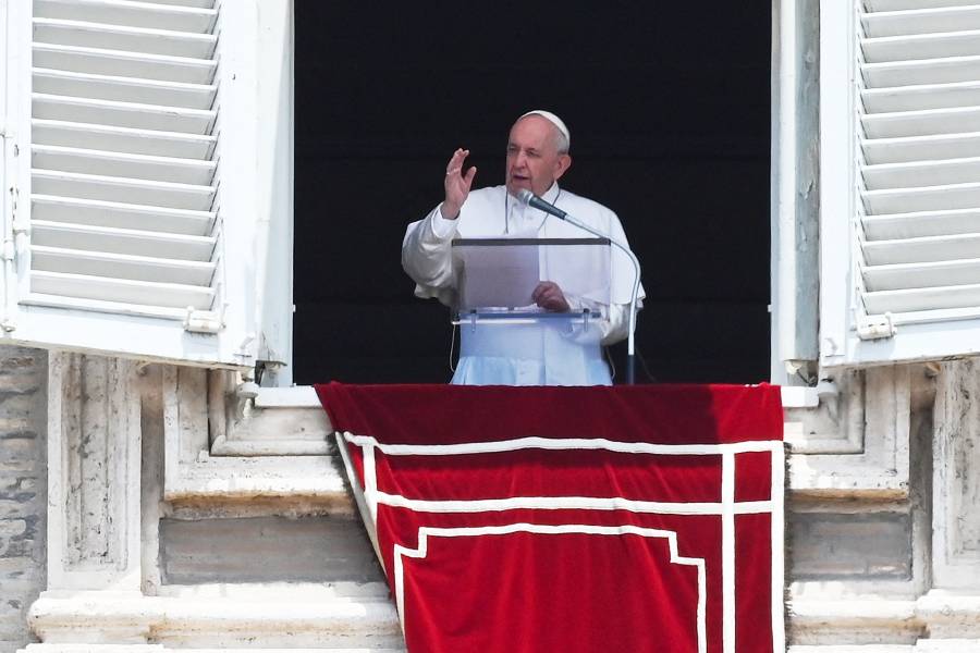 Papa Francisco reaccionó “bien” a cirugía de colon: Vaticano