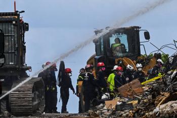 La dif&iacute;cil noche del bombero que sac&oacute; el cad&aacute;ver de su hija de edificio de Miami