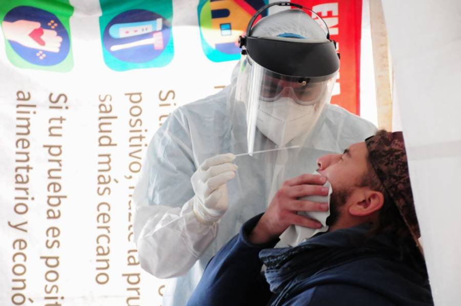México registra mil 805 nuevos contagios por Covid