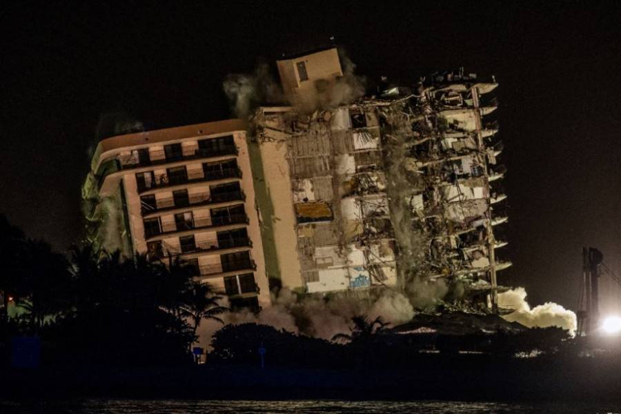 El edificio que colapsó en Florida finalmente fue demolido