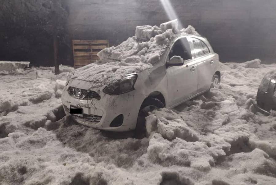 Hombre muere de hipotermia tras quedar atrapado por el granizo en Tlalnepantla