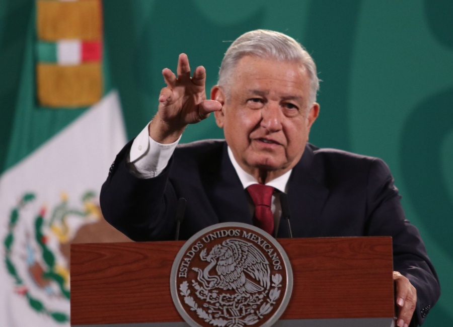 Firme compra de Deer Park: AMLO