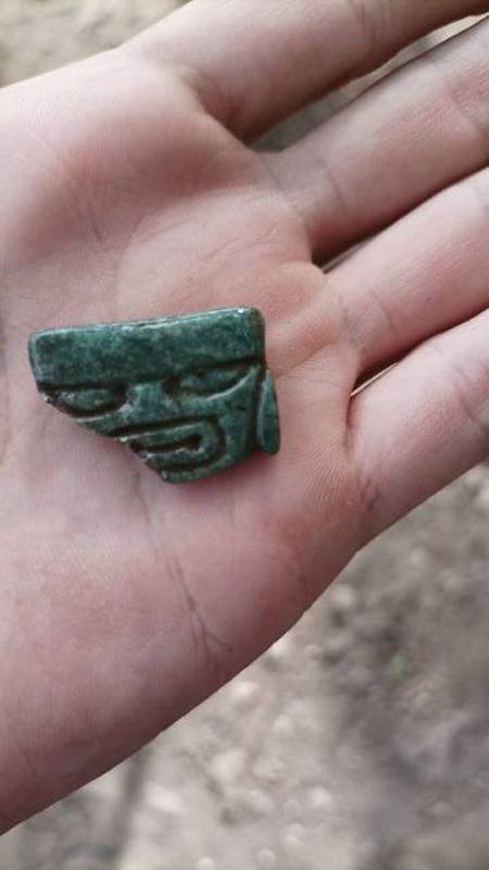 AMLO muestra hallazgo prehispánico en Tabasco