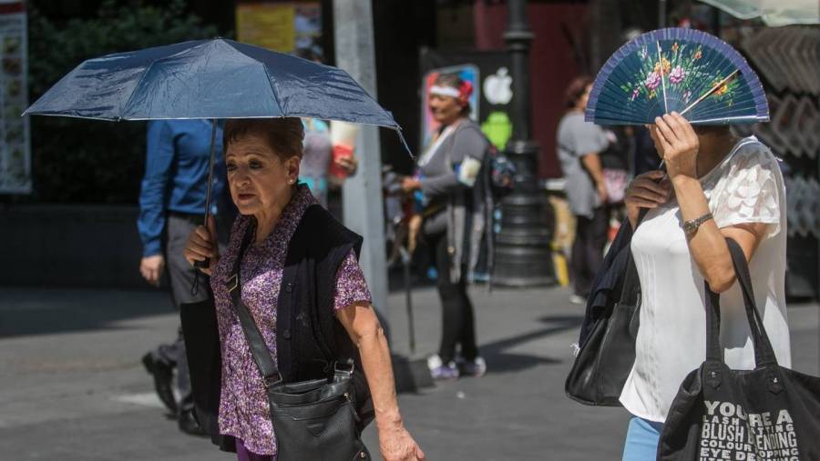 Advierten a la población por riesgos de la canícula