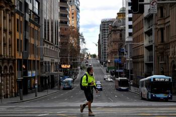 Australia registra su primer fallecimiento en S&iacute;dney por brote de Covid-19