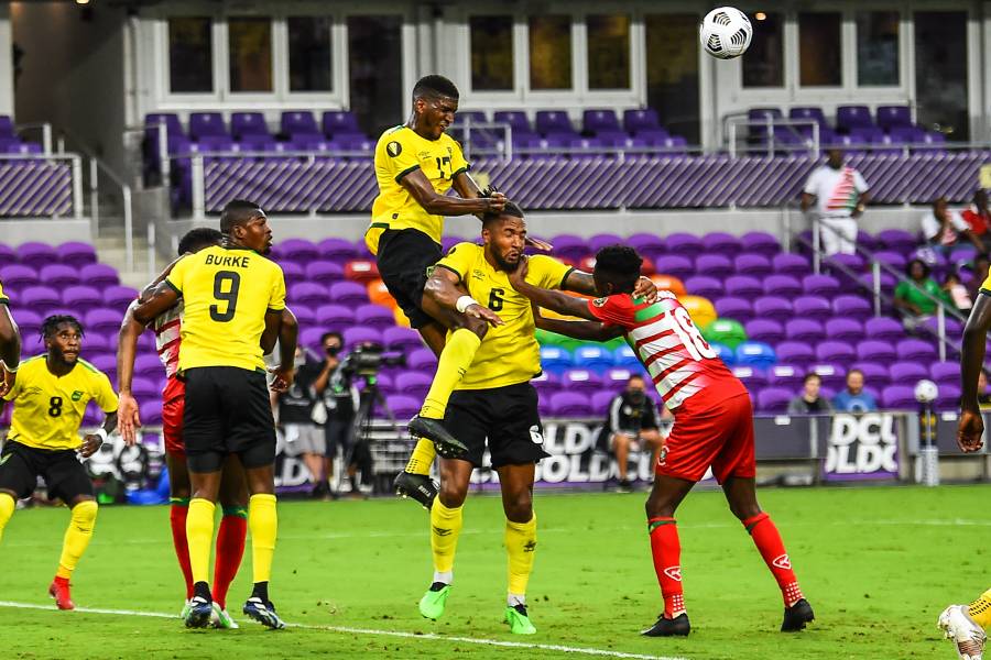Copa Oro: Jamaica se impone 2-0 a un debutante Surinam