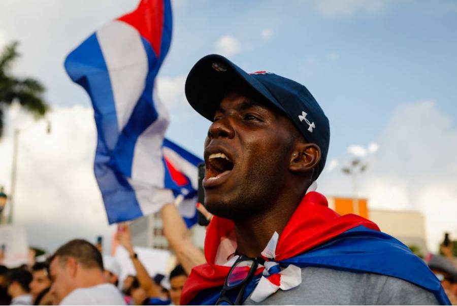 Cuba restringe internet en respuesta a protestas, según organización de monitoreo