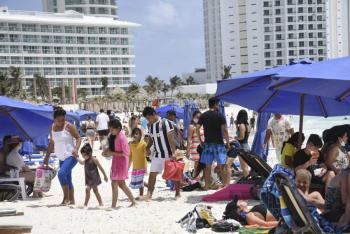 Después de visitar el Caribe mexicano, suman mil 300 turistas positivos a Covid-19