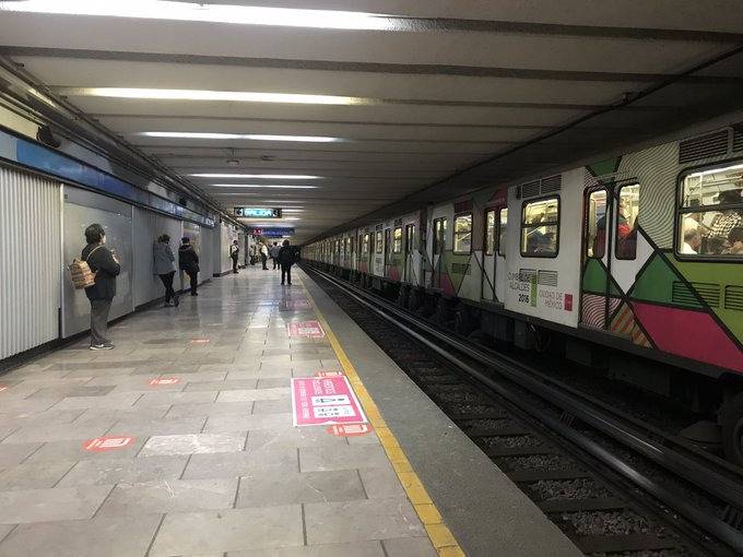 En estación San Cosme encuentran sin vida a un trabajador del Metro