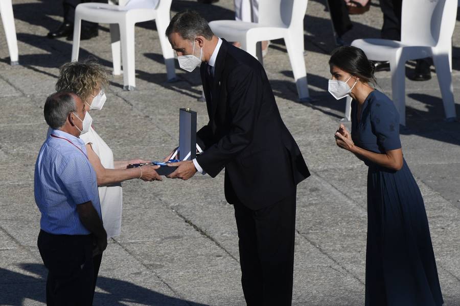 Espa&ntilde;a homenajea a las v&iacute;ctimas del Covid-19 en pleno repunte de la pandemia