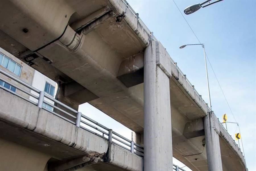 Exigen cierre temporal del puente Muyuguarda; reportan daños