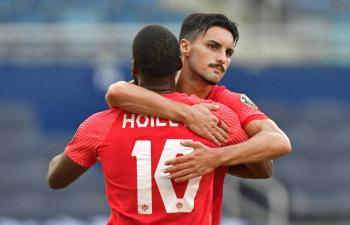 EEUU y Canad&aacute; clasifican a cuartos de Copa Oro con amplias goleadas