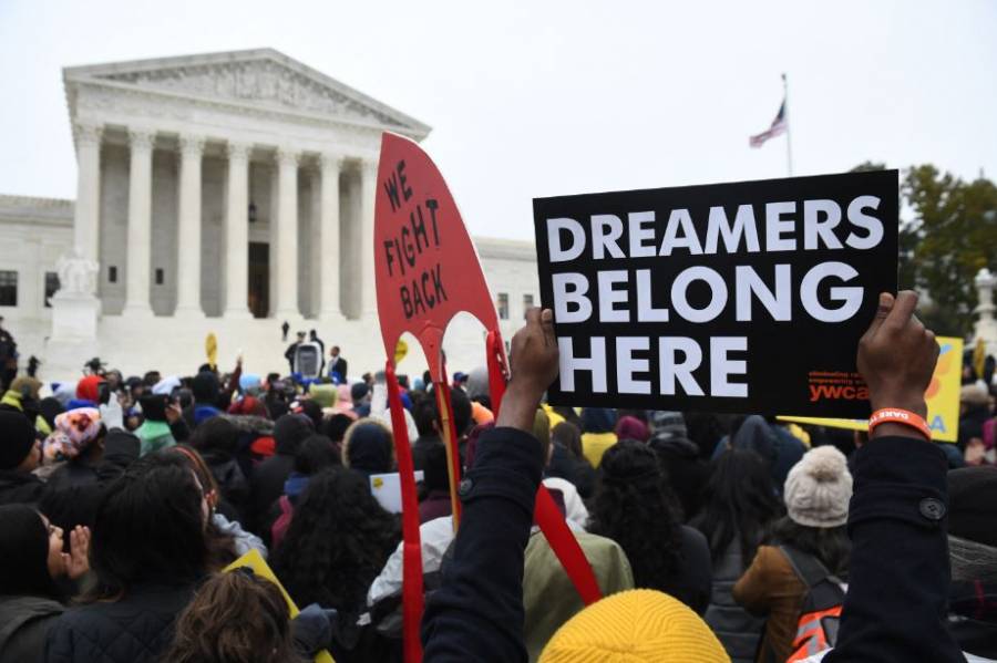 Las implicaciones de la cancelación del DACA para los migrantes en EEUU