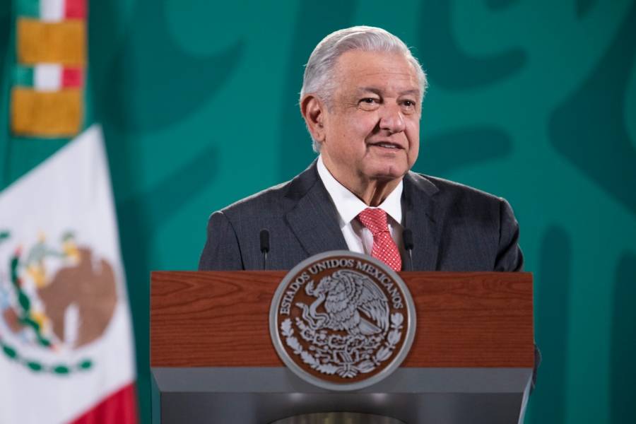 AMLO felicita a Pedro Castillo como nuevo presidente electo del Perú