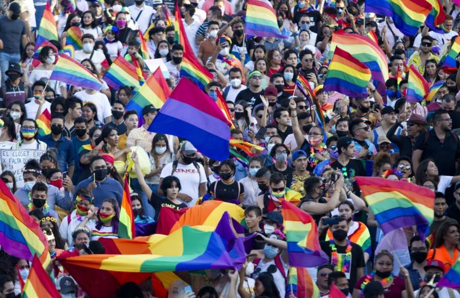 Edomex aprueba Ley de Identidad de Género; facilitará actas de nacimiento a personas LGBTTTIQ+