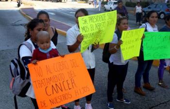 Se manifestarán padres de niños con cáncer