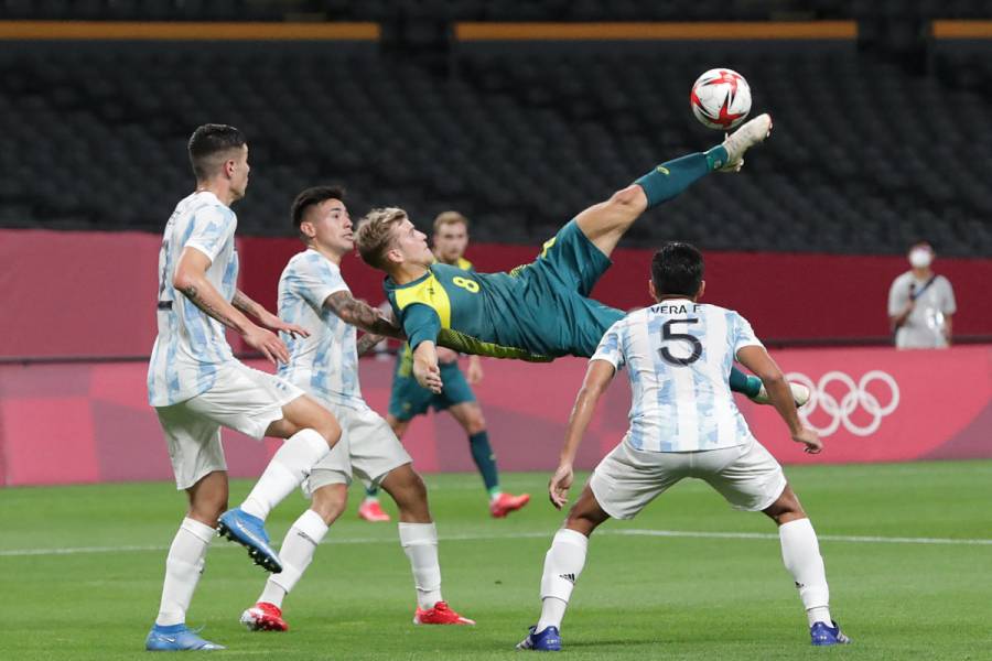 Argentina arranca los Juegos de Tokio-2020 estrellándose contra Australia