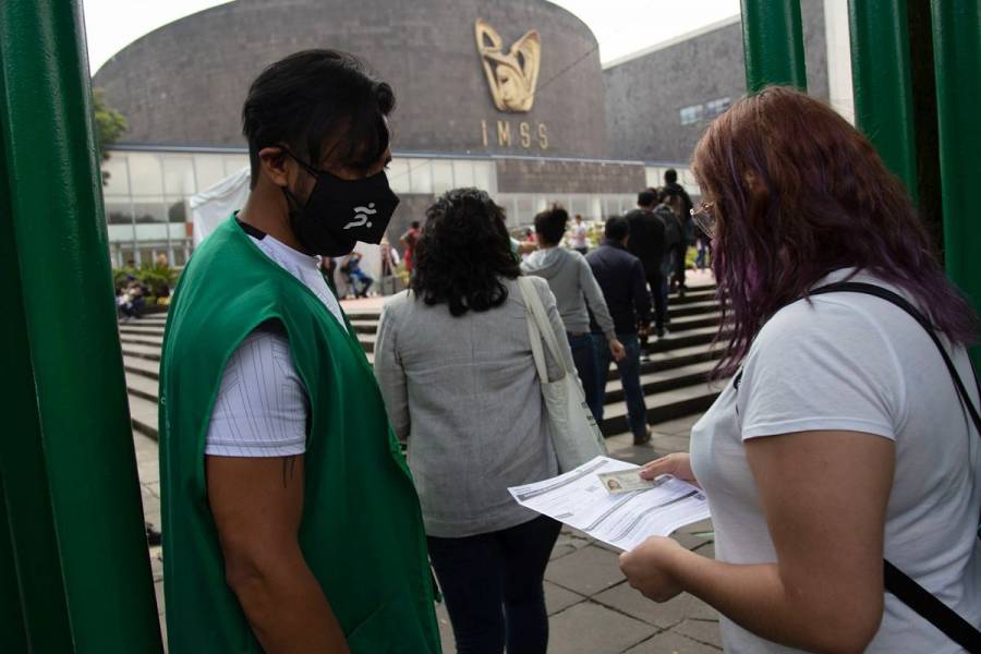 Alertan de falsos certificados de vacunación contra Covid-19 en la CDMX