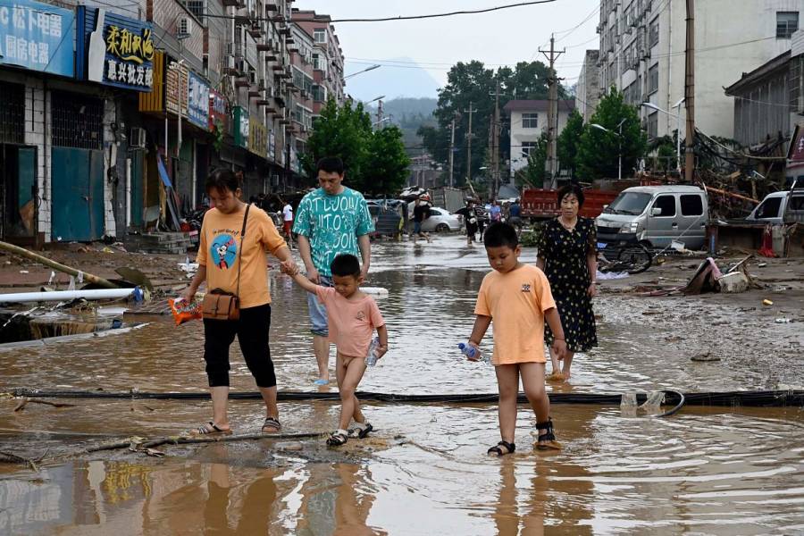 Suman 33 muertos y 8 desaparecidos en China por inundaciones