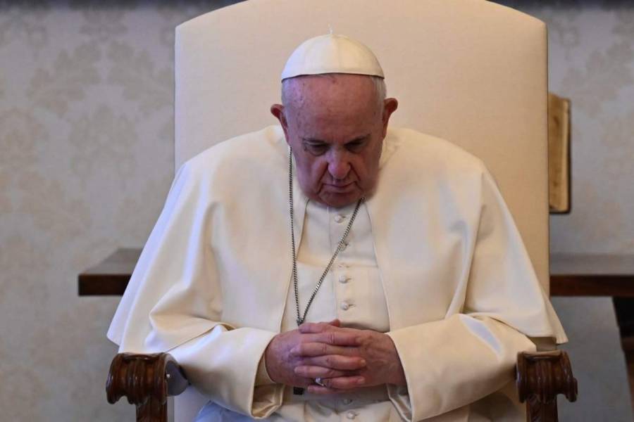 El Papa Francisco, convaleciente, renuncia a celebrar una misa en San Pedro