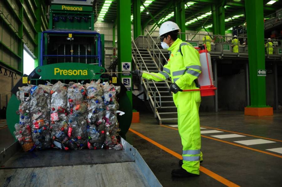 Se requieren más estímulos que sanciones en materia de reciclaje: Investigador de la UNAM