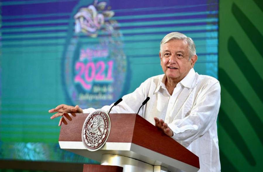 No habr&aacute; nuevos cierres ante tercer ola que es de menos intensidad: AMLO