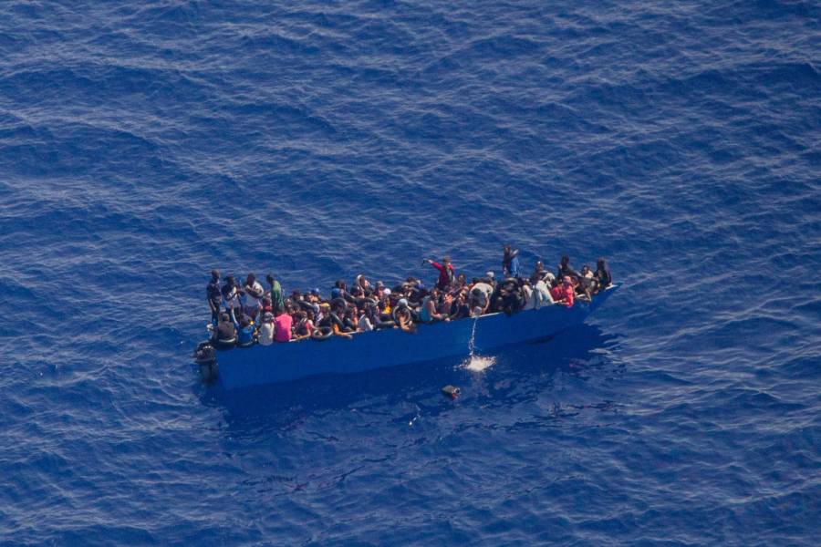 Fallecen 57 migrantes en costas de Libia