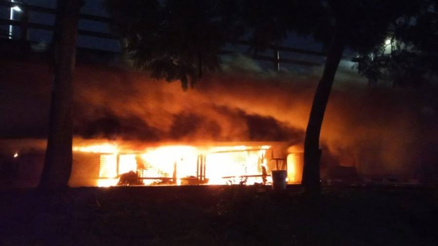 Se intoxican siete niños en Iztapalapa tras incendio en su domicilio