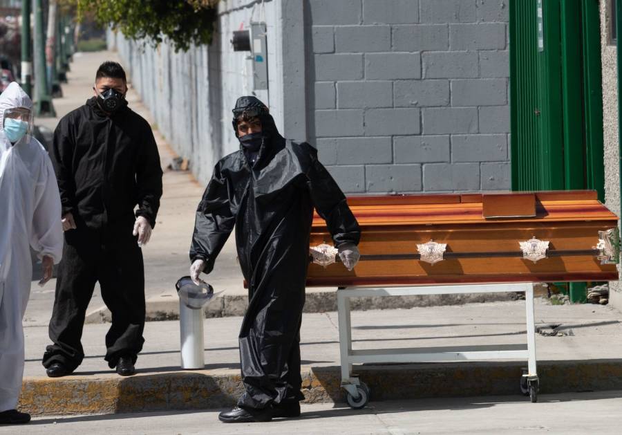 En la &uacute;ltima semana, muertes por Covid en el mundo subieron 21%