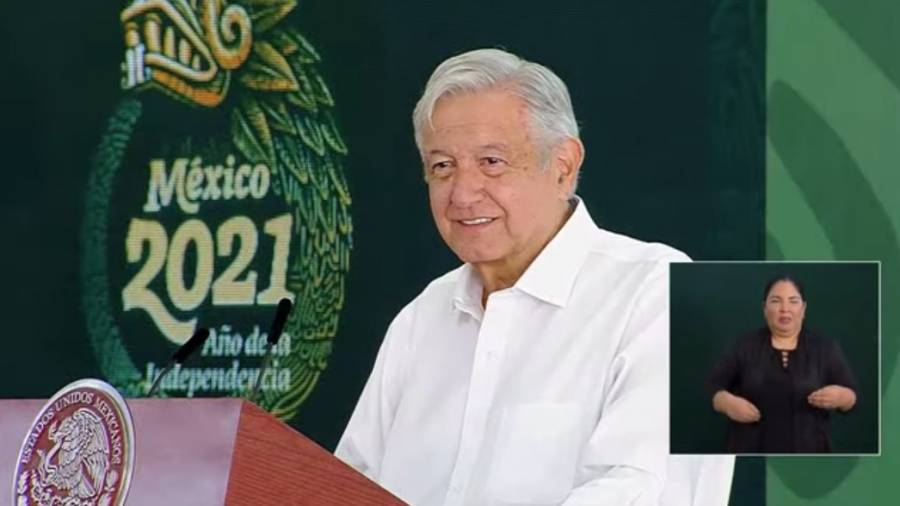 En Badiraguato se está invirtiendo como nunca  en programas de desarrollo: López Obrador