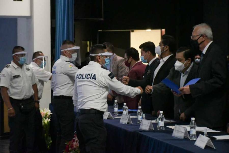 Portar&aacute;n c&aacute;maras corporales polic&iacute;as municipales de Nezahualc&oacute;yotl