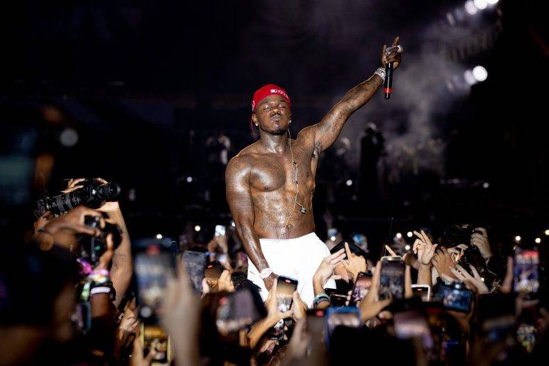 Lollapalooza de EEUU elimina a rapero DaBaby por comentarios sobre el SIDA