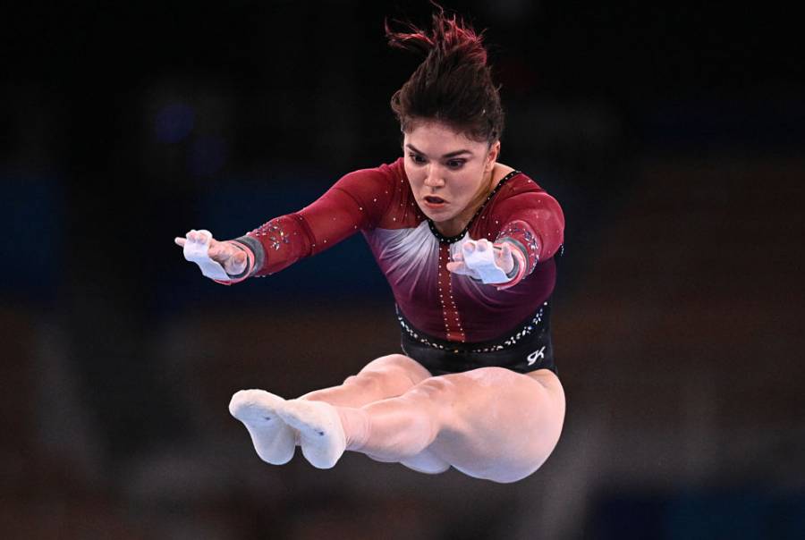 Alexa Moreno acarició medalla con histórico cuarto lugar en salto de caballo