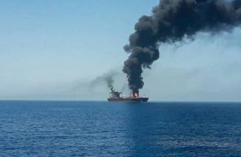 Acusa EEUU que Ir&aacute;n est&aacute; detr&aacute;s de ataque a barco petrolero
