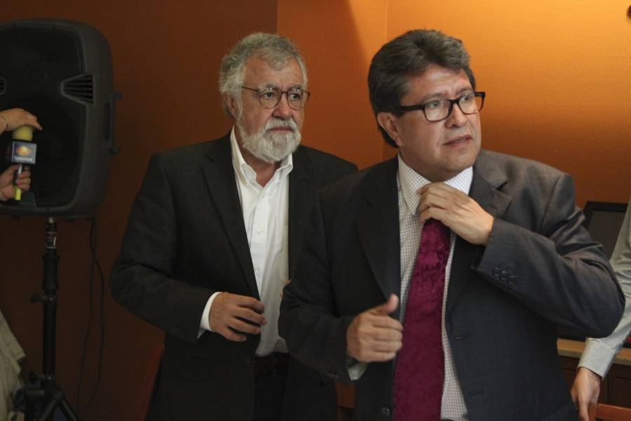 Por desafuero de Saúl Huerta, chocan Alejandro Encinas y Ricardo Monreal