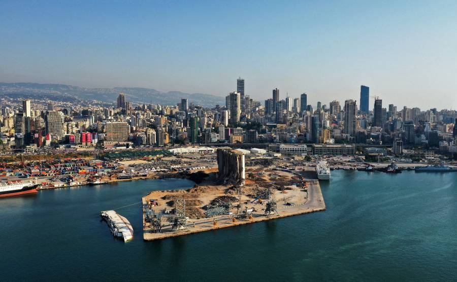 Miles se manifiestan por justicia y rendición de cuentas tras explosión en Beirut