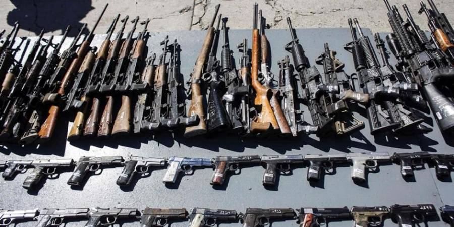 México demanda a fabricantes de armas en EEUU