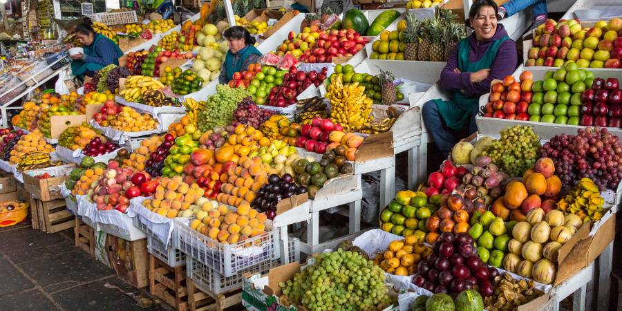 Productos básicos acumulan alza de 7 a 13% y la fruta hasta 45% en el último año: GCMA