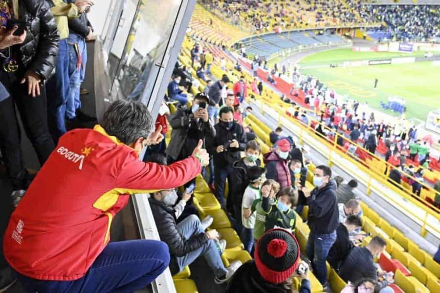 Tras violencia Bogotá cierra los estadios de fútbol al público