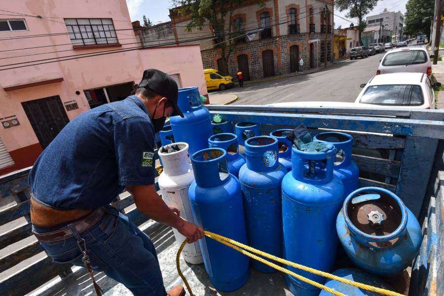 Gaseros no descartan nuevos paros, despidos, zonas sin cobertura y crecimiento del “huachigas” si no se quita tarifa máxima