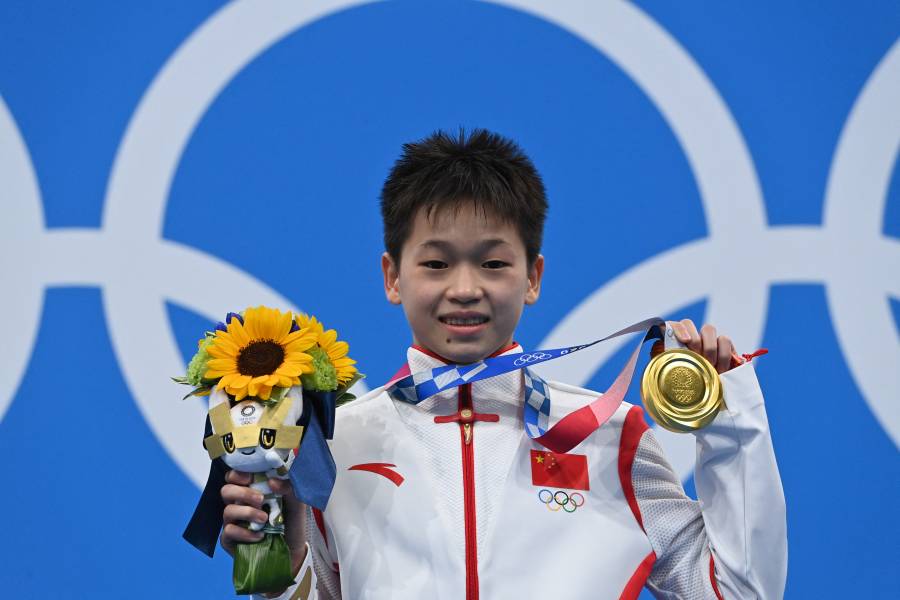 Tokio 2020 I Con niña de 14 años, China obtiene dos 10 en plataforma de 10m