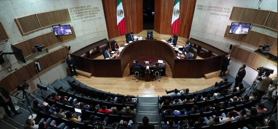 Vargas impugna remoción del TEPJF ante la Corte