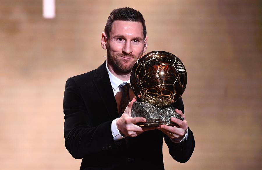 PSG reserva la Torre Eiffel ¿Anunciará la llegada de Messi?