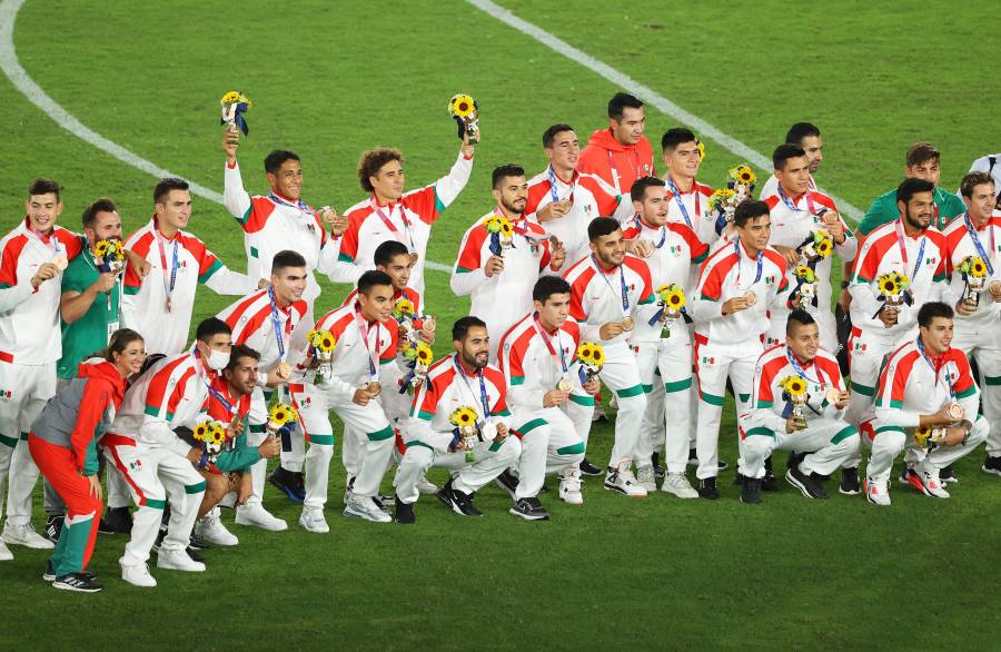 Tokio 2020 | El Tri sube al podio y recibe su medalla de bronce