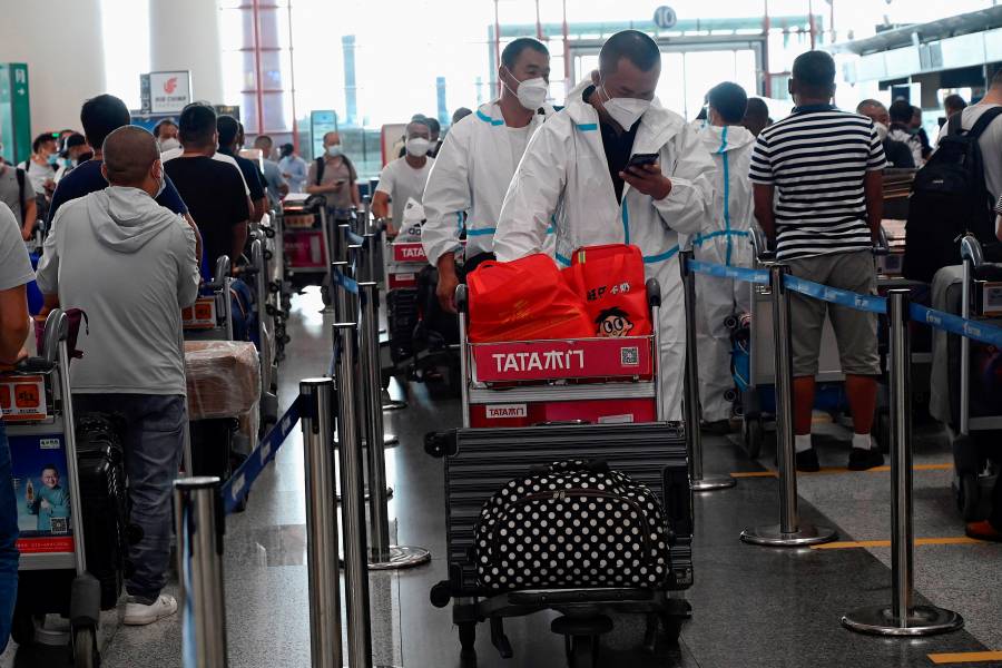 Sancionan en China a funcionarios por no controlar nuevo brote de Covid