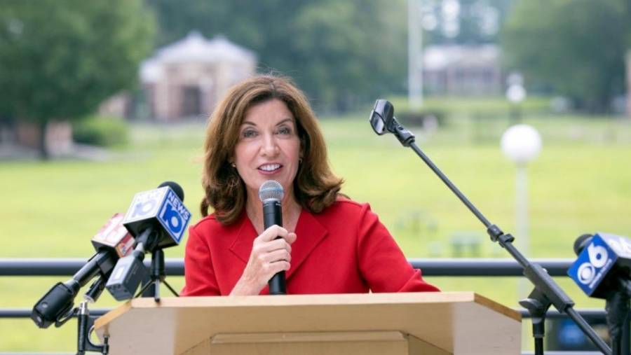 Kathy Hochul se convertirá en la primera gobernadora de Nueva York
