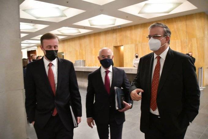 Muy buena reunión, dice Ebrard tras encuentro con funcionarios de EEUU