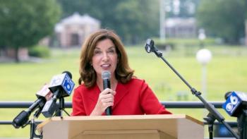Kathy Hochul se convertir&aacute; en la primera gobernadora de Nueva York
