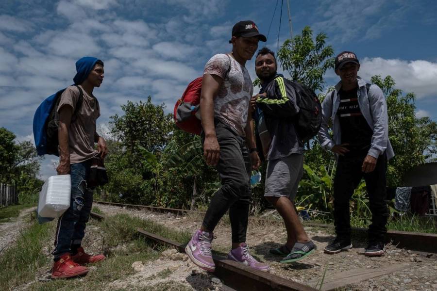 Acnur denuncia vuelos de expulsión de migrantes de EEUU hacia México
