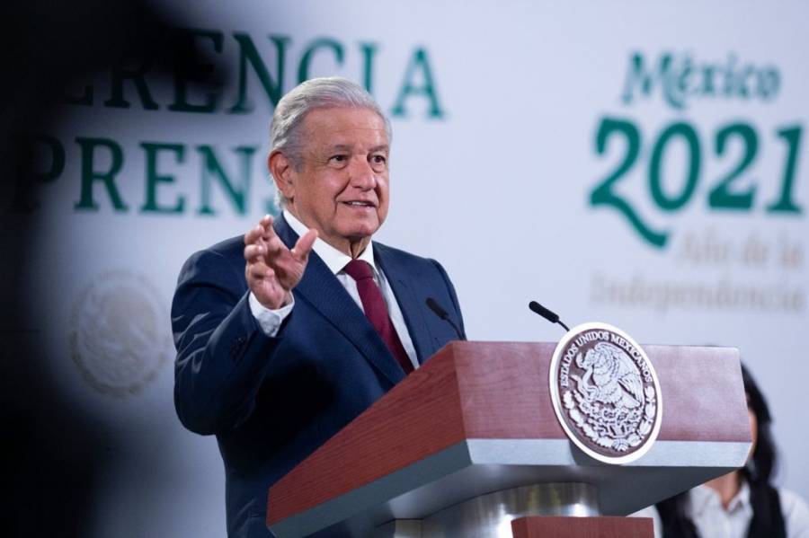 “No ser tapaderas”, pide AMLO a gobernadores entrantes